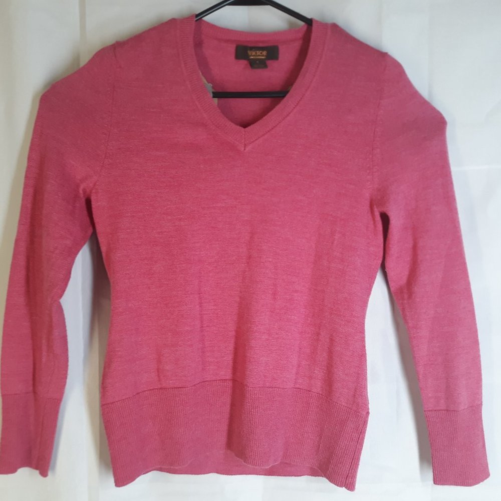 Victor Alfaro 100% Wool ladies V neck sweater Sz S